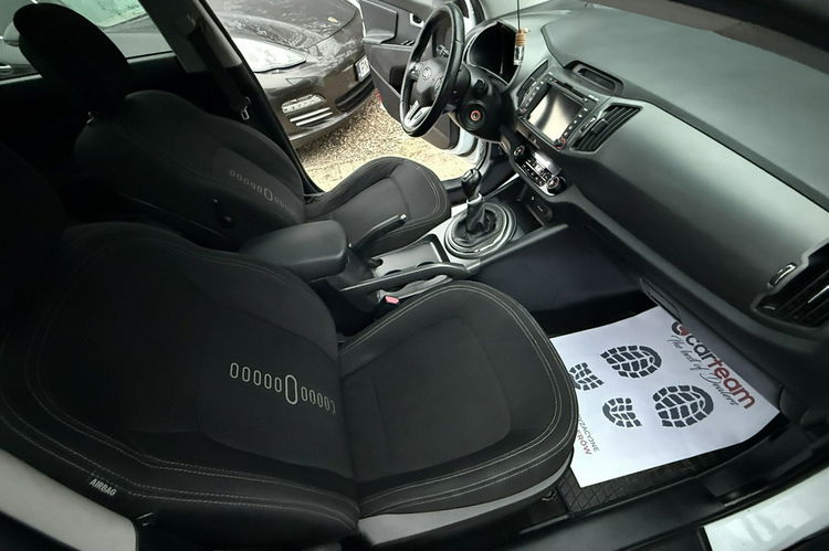 Kia Sportage 1.7 crdi navi 2 x panorama kamera ledy wersja sport zamiana 1.rok gwar zdjęcie 24