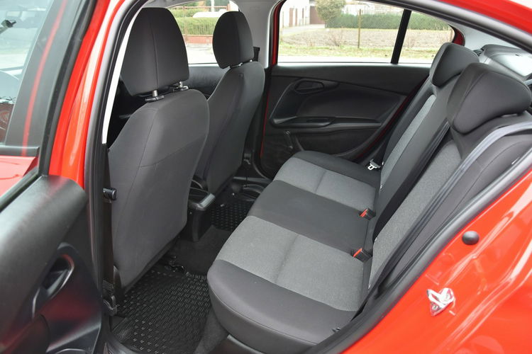 Fiat Tipo 1.4 95KM 2019r. Polski SALON Iwł. 63tkm Klima Isofix Super STAN zdjęcie 12