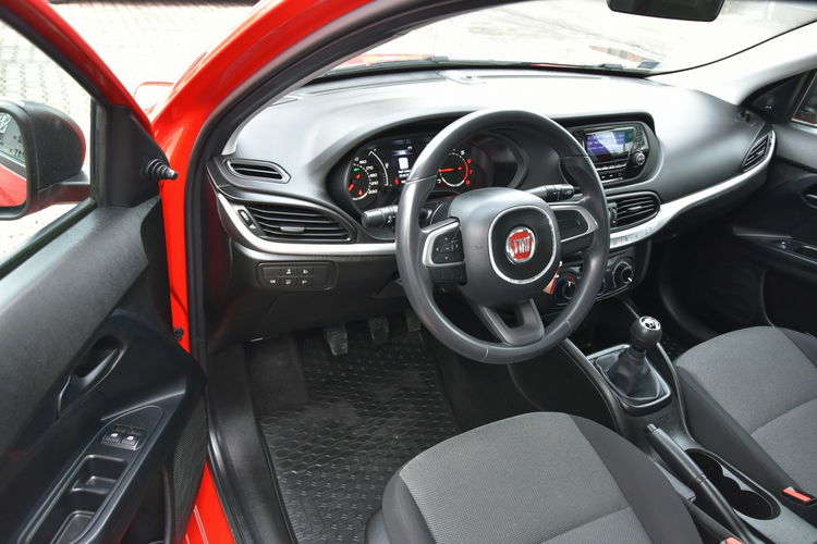 Fiat Tipo 1.4 95KM 2019r. Polski SALON Iwł. 63tkm Klima Isofix Super STAN zdjęcie 15