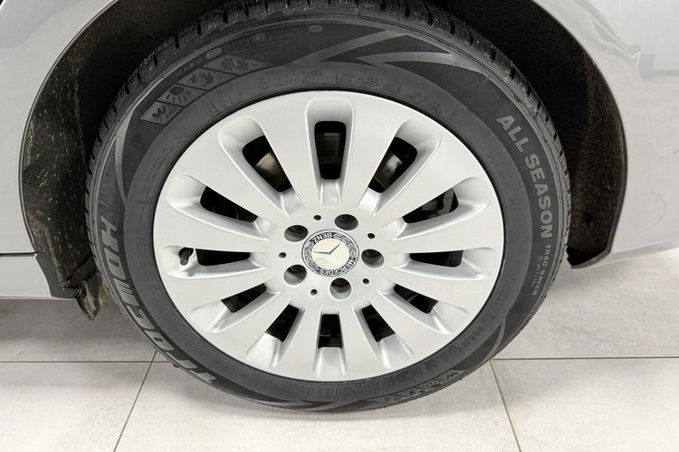 Mercedes C 200 2.2D 136KM Automat Lifting Avantgarde Skóry Duża Navi BXenon Z NIEMIEC zdjęcie 10