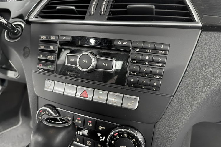 Mercedes C 200 2.2D 136KM Automat Lifting Avantgarde Skóry Duża Navi BXenon Z NIEMIEC zdjęcie 17