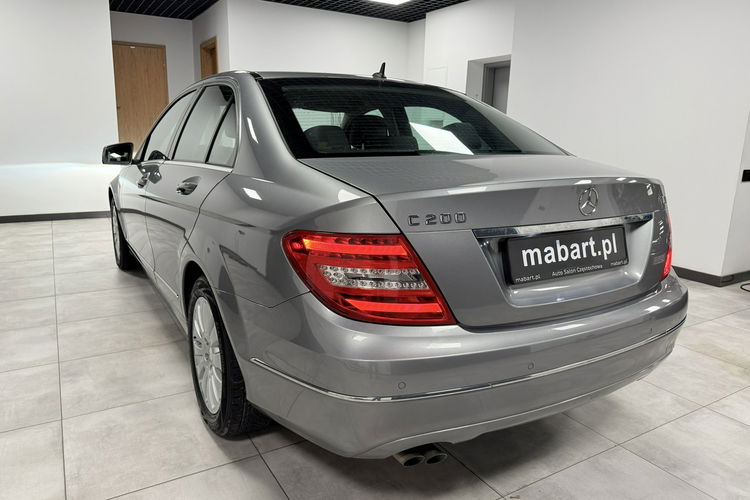 Mercedes C 200 2.2D 136KM Automat Lifting Avantgarde Skóry Duża Navi BXenon Z NIEMIEC zdjęcie 2