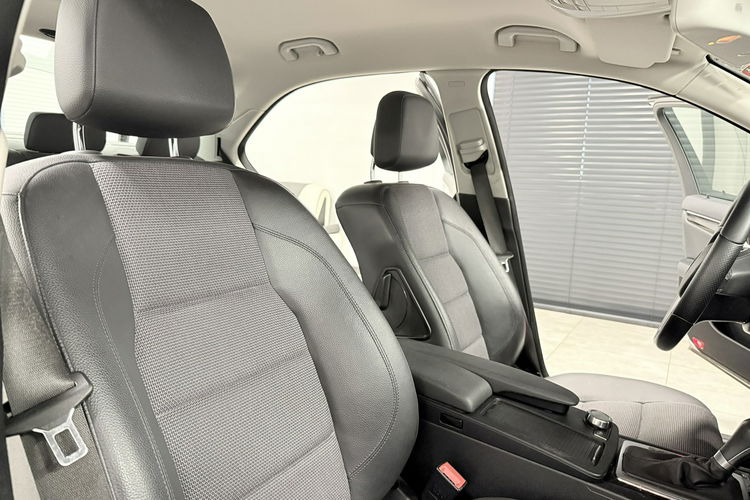 Mercedes C 200 2.2D 136KM Automat Lifting Avantgarde Skóry Duża Navi BXenon Z NIEMIEC zdjęcie 26