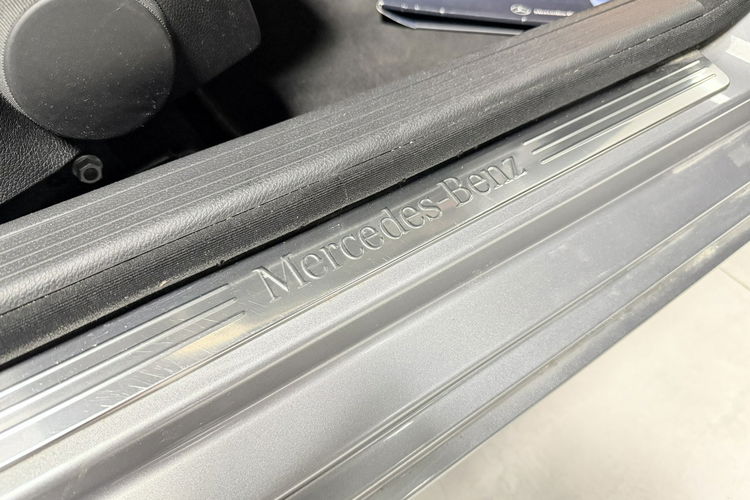 Mercedes C 200 2.2D 136KM Automat Lifting Avantgarde Skóry Duża Navi BXenon Z NIEMIEC zdjęcie 30