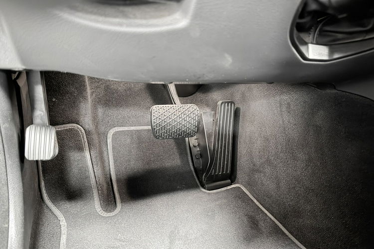 Mercedes C 200 2.2D 136KM Automat Lifting Avantgarde Skóry Duża Navi BXenon Z NIEMIEC zdjęcie 45