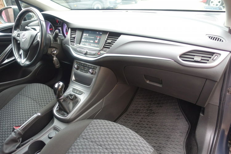 Opel Astra Oferta Prywatna Salon Polska Benzyna 1.4T 125KM zdjęcie 13