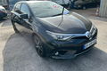 samochód osobowy Toyota zdjęcie 1