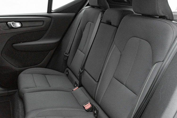 Volvo XC 40 WD7670S#T3 Momentum Pro K.cof Cz.park LED NAVI Salon PL VAT23% zdjęcie 26