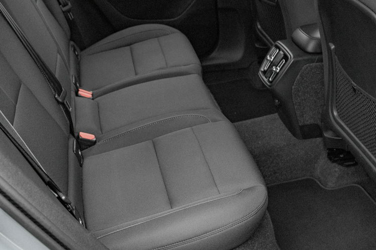 Volvo XC 40 WD7670S#T3 Momentum Pro K.cof Cz.park LED NAVI Salon PL VAT23% zdjęcie 30