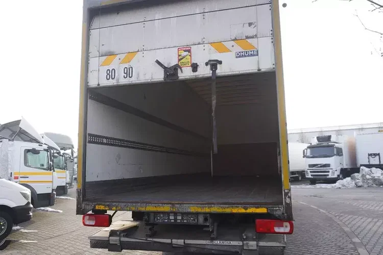 DAF XF 410 Euro 6 / 410 HP / 20 EPAL / Winda Dhollandia 1500 kg zdjęcie 10