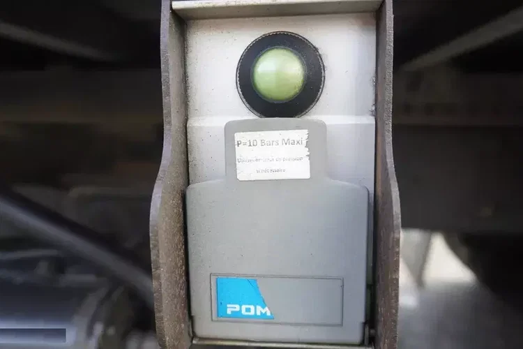 DAF XF 410 Euro 6 / 410 HP / 20 EPAL / Winda Dhollandia 1500 kg zdjęcie 12