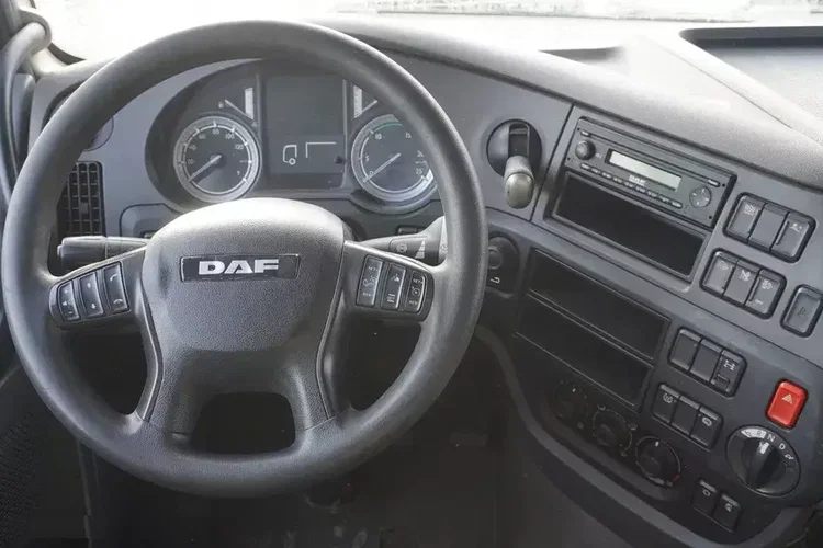 DAF XF 410 Euro 6 / 410 HP / 20 EPAL / Winda Dhollandia 1500 kg zdjęcie 18