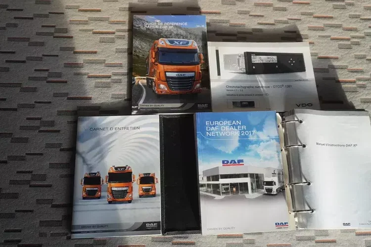 DAF XF 410 Euro 6 / 410 HP / 20 EPAL / Winda Dhollandia 1500 kg zdjęcie 28