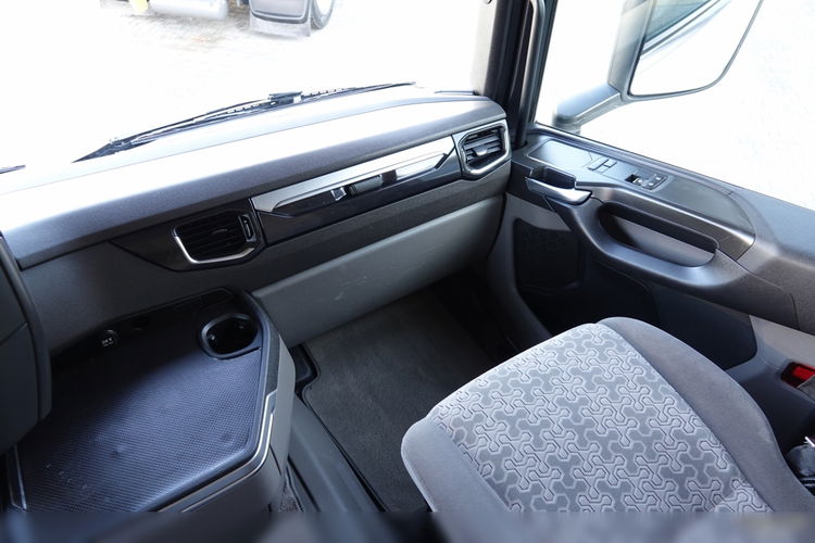 Scania R 450 / MEGA / LOWDECK / RETARDER / PO KONTRAKCIE SERWISOWYM  zdjęcie 32