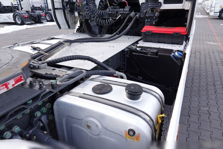 Scania R 500 / RETARDER / CAŁA NA PODUSZKACH / HYDRAULIKA / PO KONTRAKCIE SERWISOWYM / zdjęcie 17