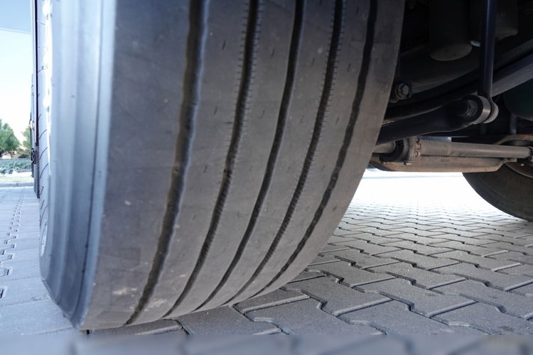Volvo FH 500 / 6X2 / BOOGIE / I-SAVE / RETARDER / NOWY MODEL / I- SHIFT / PO KONTRAKCIE SERWISOWYM zdjęcie 21