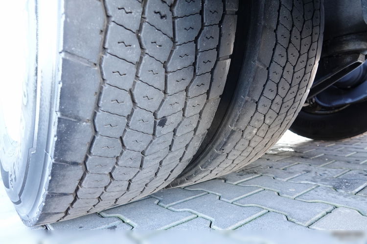 Volvo FH 500 / 6X2 / BOOGIE / I-SAVE / RETARDER / NOWY MODEL / I- SHIFT / PO KONTRAKCIE SERWISOWYM zdjęcie 23