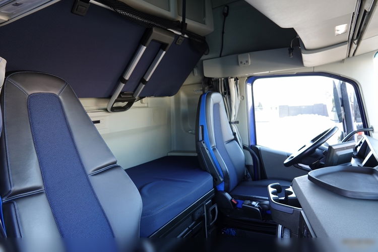 Volvo FH 500 / 6X2 / BOOGIE / I-SAVE / RETARDER / NOWY MODEL / I- SHIFT / PO KONTRAKCIE SERWISOWYM zdjęcie 38
