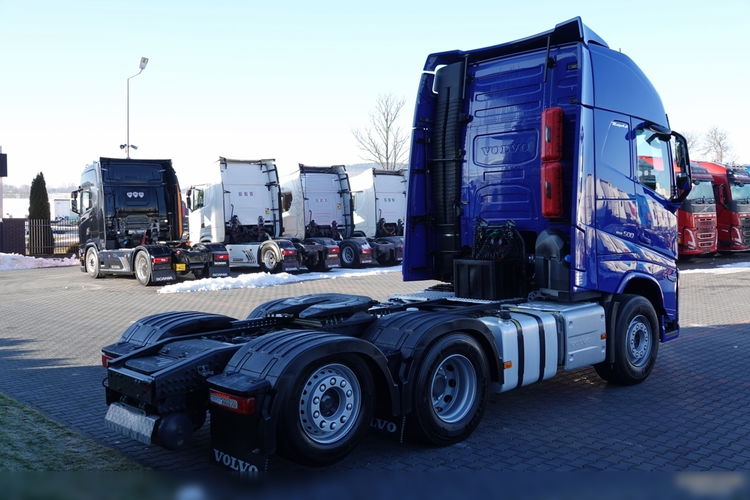 Volvo FH 500 / 6X2 / BOOGIE / I-SAVE / RETARDER / NOWY MODEL / I- SHIFT / PO KONTRAKCIE SERWISOWYM zdjęcie 8