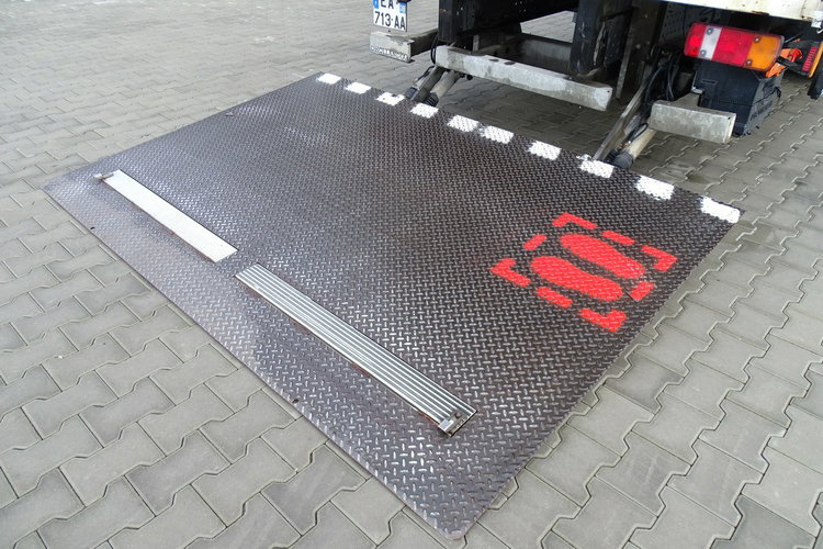 MAN TGL 12.220 Przebieg Udokumentowany TYLKO 181 TYS KM Kontener , Sprowadzony , ESP , ASR , Blokada Mostu , EURO 6 zdjęcie 16