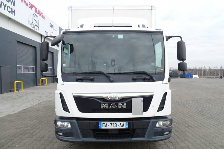 MAN TGL 12.220 Przebieg Udokumentowany TYLKO 181 TYS KM Kontener , Sprowadzony , ESP , ASR , Blokada Mostu , EURO 6 zdjęcie 19