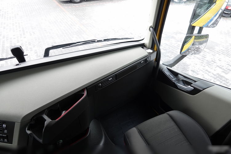 Volvo FH 500 / HYDRAULIKA / RETARDER / SPROWADZONY / PO KONTRAKCIE SERWISOWYM zdjęcie 31
