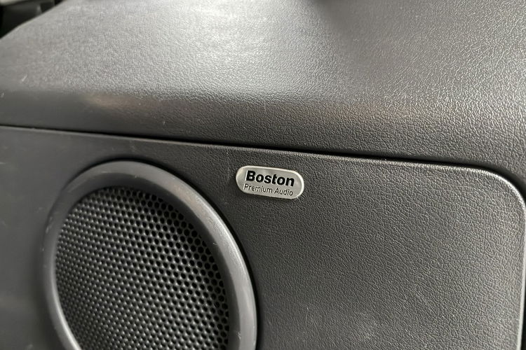 Jeep Patriot 2.4 170KM 4x4 Limited Edition BOSTON Audio Klimatronic Alu 18 zdjęcie 13