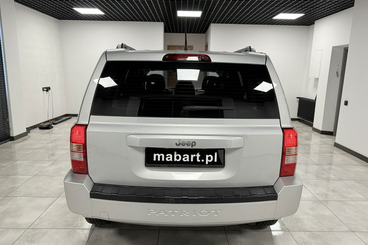 Jeep Patriot 2.4 170KM 4x4 Limited Edition BOSTON Audio Klimatronic Alu 18 zdjęcie 3