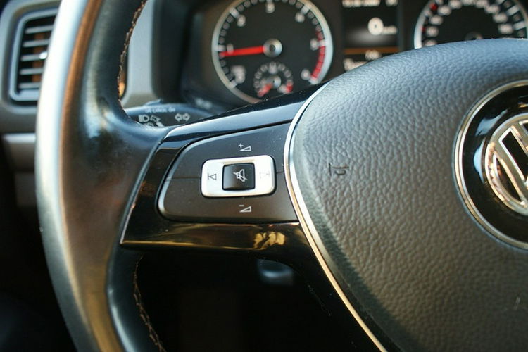 Volkswagen Amarok zdjęcie 19