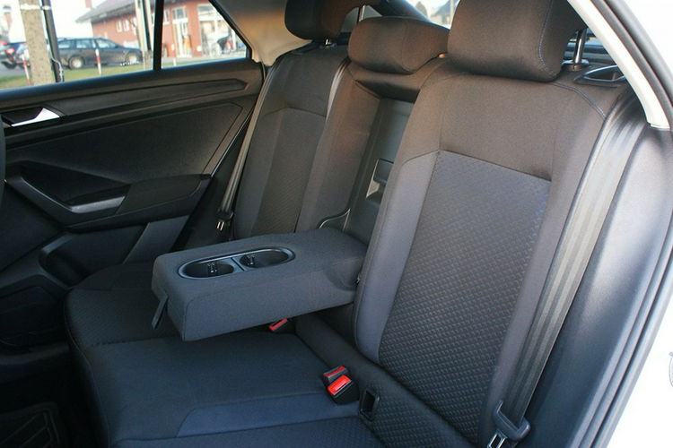 Volkswagen T-Roc zdjęcie 15