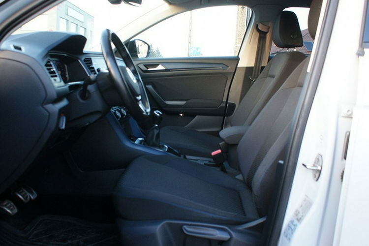 Volkswagen T-Roc zdjęcie 9