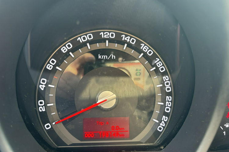 Kia Sportage Gwarancja, Stan Bardzo Dobry zdjęcie 13