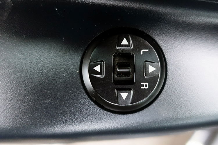 Kia Rio FABRYCZNA Instalacja Gazowa 3Lata GWARANCJA I-wł Bezwypadkowy FV23% 4x2 zdjęcie 15