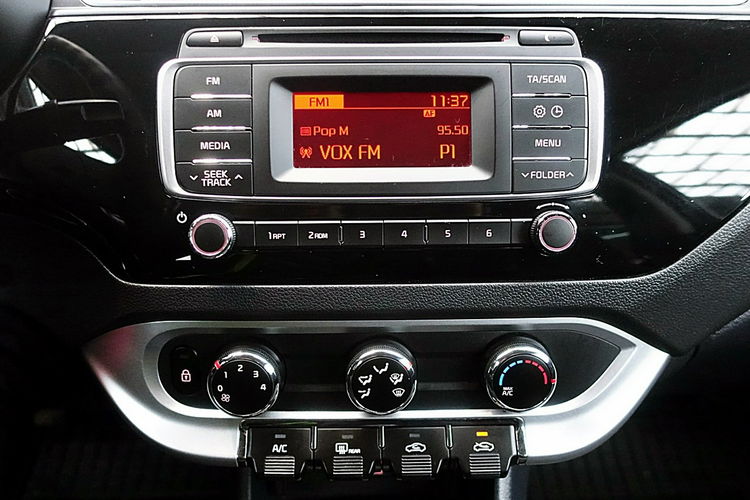 Kia Rio FABRYCZNA Instalacja Gazowa 3Lata GWARANCJA I-wł Bezwypadkowy FV23% 4x2 zdjęcie 26