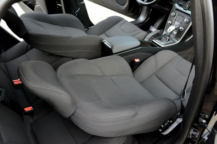 Volvo V40 Lift Ledy Automat Parktrinic 152 Przebieg zdjęcie 17