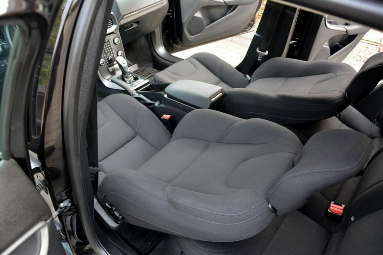 Volvo V40 Lift Ledy Automat Parktrinic 152 Przebieg zdjęcie 21