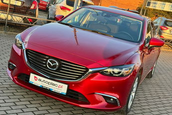 Mazda 6 Niski Przebieg Perła BDB stan 