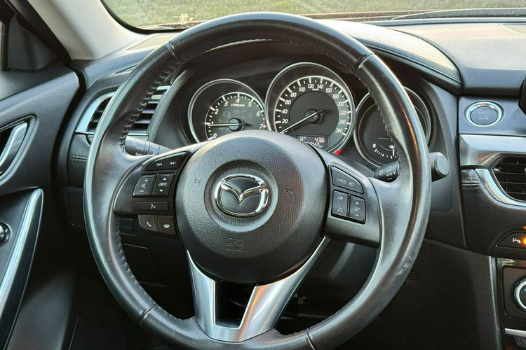 Mazda 6 Niski Przebieg Perła BDB stan zdjęcie 19