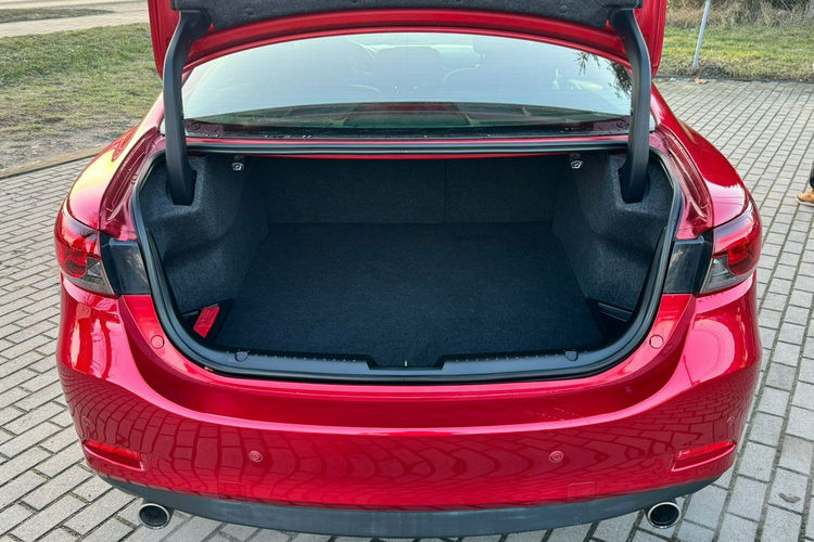 Mazda 6 Niski Przebieg Perła BDB stan zdjęcie 25