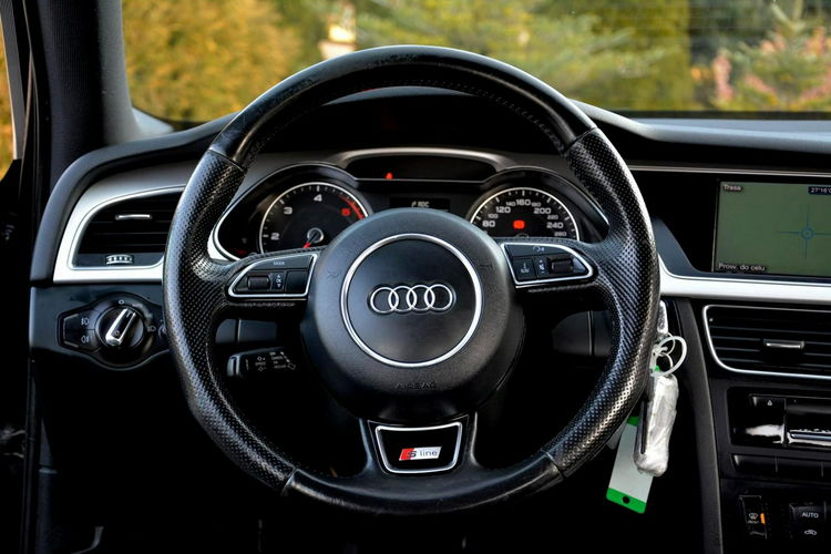 Audi A4 2.0TDI(190KM) 2XS-line Skóry Duża Navi MMI Ledy BI-Xenon 2xPDC ASO zdjęcie 22