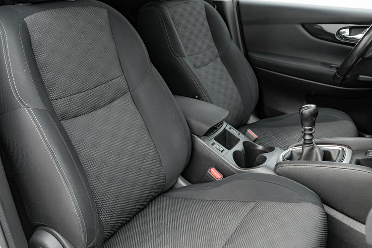 Nissan Qashqai 1.2 DIG-T Acenta Podgrz.f K.cofania 2 stref klima Salon PL VAT 23% zdjęcie 33