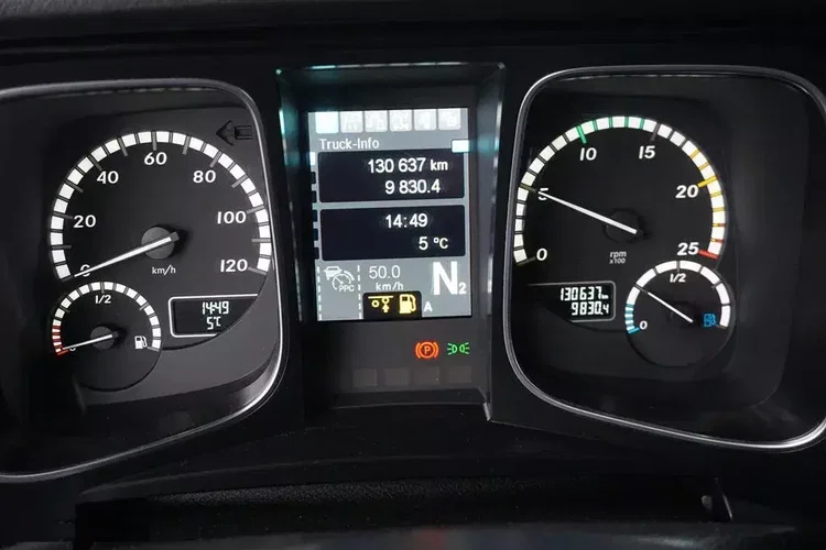 Mercedes ACTROS / 2553 / EURO 6 / CHŁODNIA + WINDA / 23 PALETY / OŚ SKRĘTNA zdjęcie 11