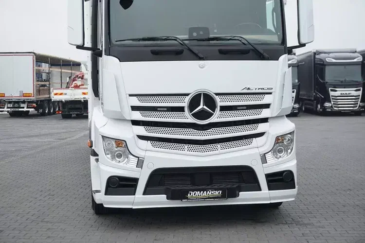 Mercedes ACTROS / 2553 / EURO 6 / CHŁODNIA + WINDA / 23 PALETY / OŚ SKRĘTNA zdjęcie 22