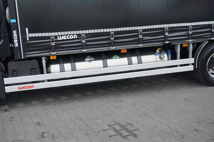 Scania R 410 / LNG / ACC / EURO 6 / ZESTAW PRZEJAZDOWY 120 M3 / RETARDER zdjęcie 28