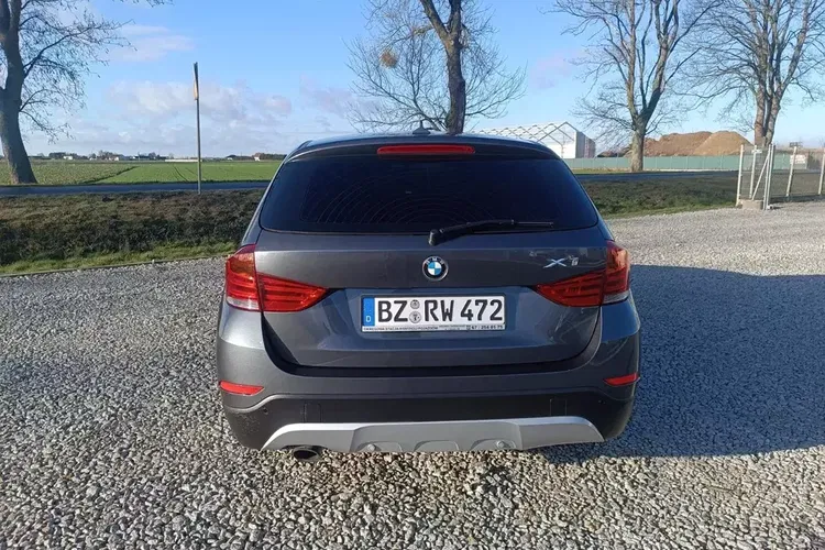 BMW X1 zdjęcie 8