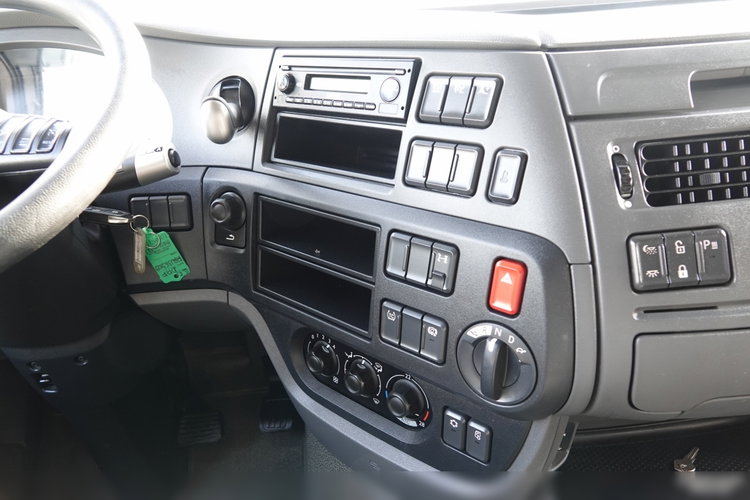 DAF XF 440 / ZESTAW TANDEM 120 M3 / PRZEJAZDOWY / EURO 6 / WECON zdjęcie 54