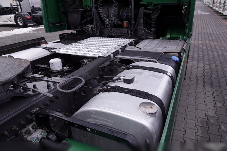 Volvo FH 500 / PEŁNY ADR / 2016 ROK / PO KONTRAKCIE SERWISOWYM  zdjęcie 15