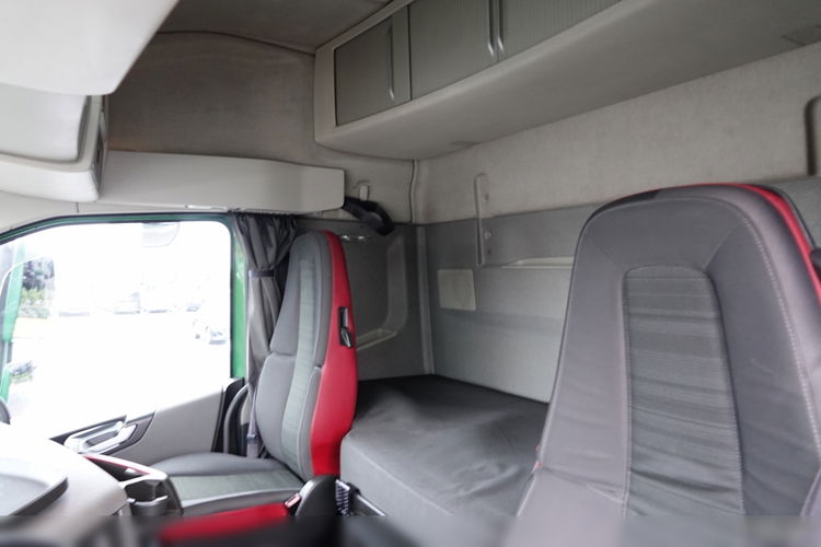 Volvo FH 500 / PEŁNY ADR / 2016 ROK / PO KONTRAKCIE SERWISOWYM  zdjęcie 23
