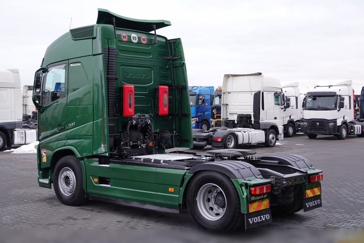 Volvo FH 500 / PEŁNY ADR / 2016 ROK / PO KONTRAKCIE SERWISOWYM  zdjęcie 6