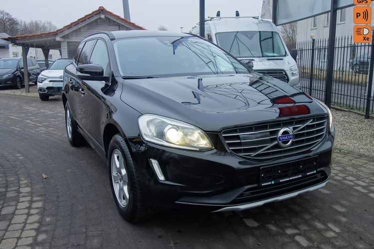 XC 60 Volvo XC-60 2016 manual 2.0 diesel 190km nawi grzane fotele ksenon zdjęcie 1